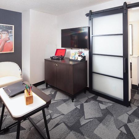 อินเตอร์คอนติเนนตัล โฮเต็ล แอนด์ รีสอร์ต-มิลวอคี Hotel มิลวอกี ภายนอก รูปภาพ