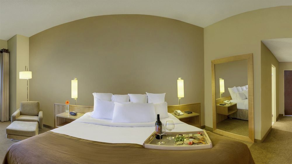 อินเตอร์คอนติเนนตัล โฮเต็ล แอนด์ รีสอร์ต-มิลวอคี Hotel มิลวอกี ภายนอก รูปภาพ